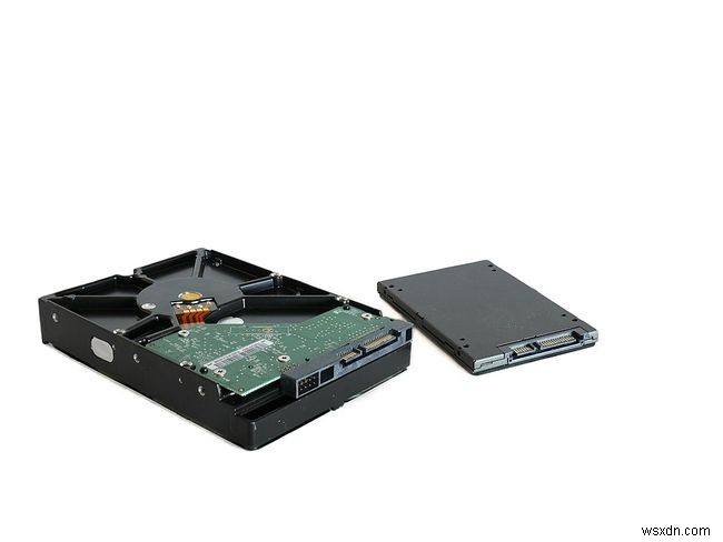 SSD(ソリッドステートドライブ)とは?仕組みとメリット・デメリットを徹底解説