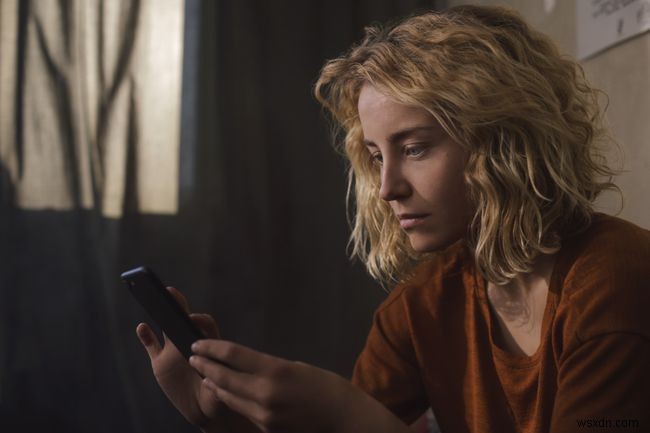 Facebookでユーザーをブロックする方法!PC・スマホアプリ別の手順を解説