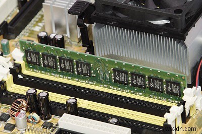 ページファイルを増やすとパソコンは速くなる?正しいメモリ対策を解説