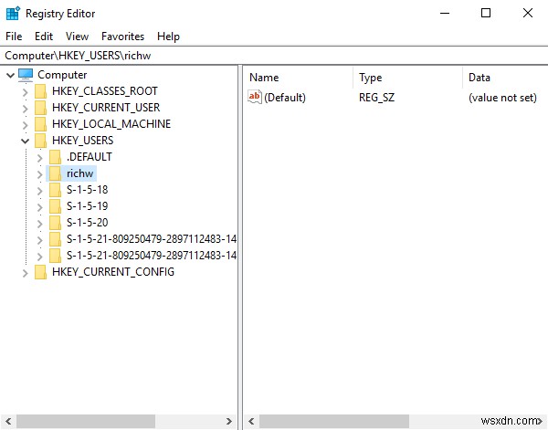 Windows 10で別のユーザーのレジストリを編集する方法