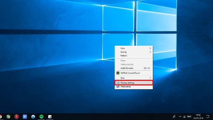 Windows 10で画面が上下逆になったときの原因と直し方