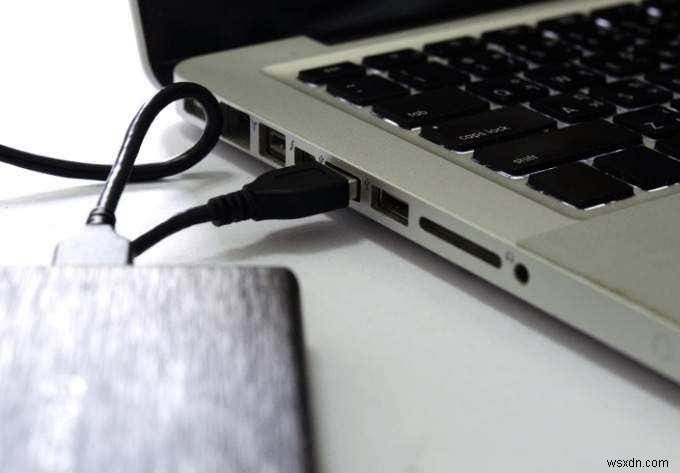 Windowsで外付けハードドライブが取り出せないときの対処法7選