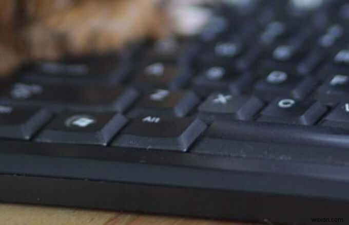 Windows 10でWindowsキーが反応しない？原因と直し方を徹底解説