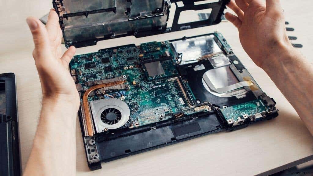 ノートパソコンは自作できる？理想の1台を手に入れる6つの方法