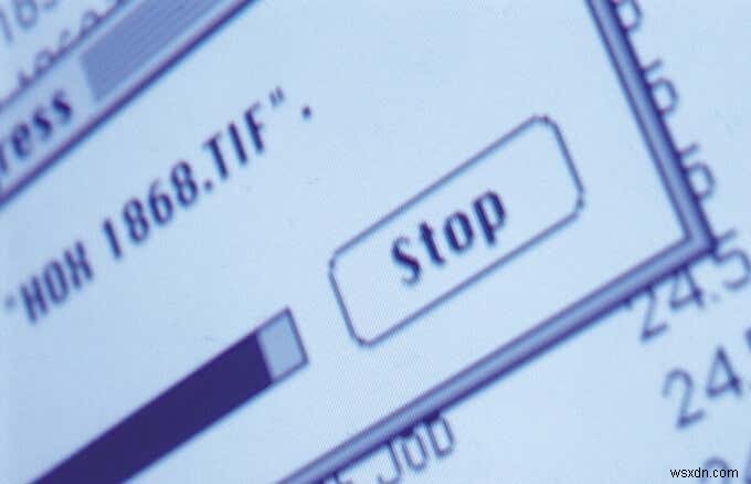 学校支給のノートPCにスパイウェアが仕込まれていないか確認する方法