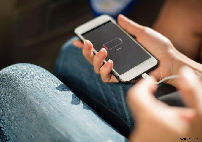デバイスのバッテリー寿命を維持・延長する方法|今日から実践できる長持ちテクニック