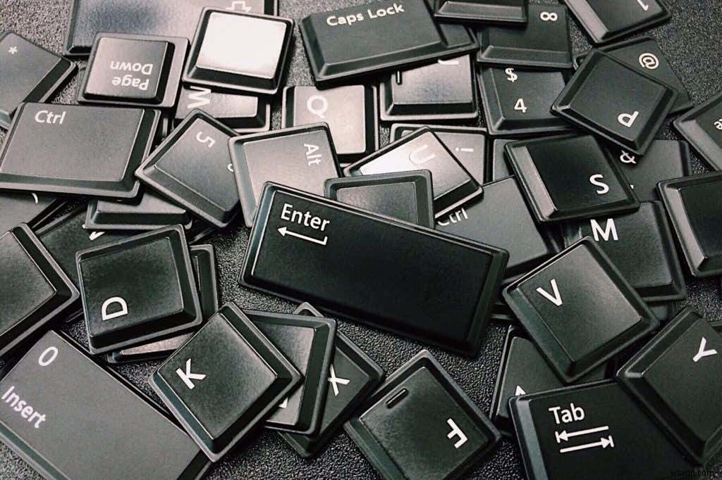 キーボードの文字が勝手に繰り返される?重複入力を直す6つの対処法