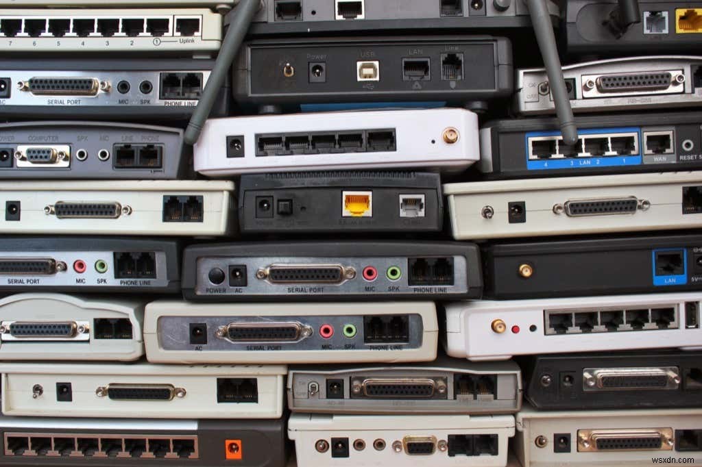 古いルーターは捨てないで！今すぐ使える8つの再活用アイデア