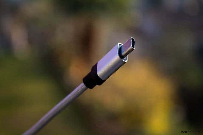 USBケーブルの種類を徹底解説!バージョン・ポート・速度・電力の基礎知識