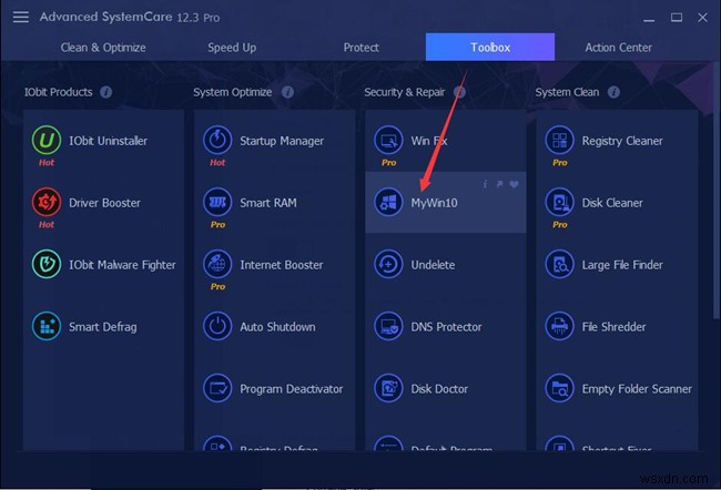Windows 10でActionUri OOP Serverが常時実行され続ける問題を解決する方法