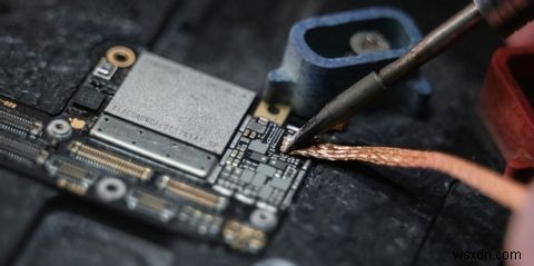 PCのマザーボードが起動しないときの対処法｜3つの基本トラブルシューティング