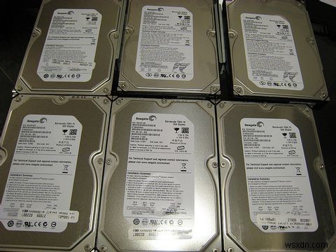 冗長性とバックアップの違いとは?データとサービスを守るための基礎知識