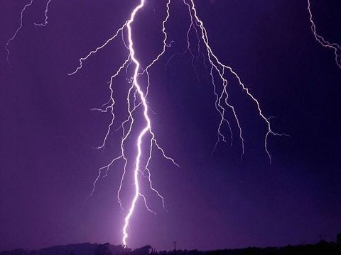 アンダーボルティング(低電圧化)で熱とバッテリー消費を抑える方法