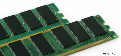なぜ上書きされたハードディスクからデータを復元できないのか?技術的に徹底解説