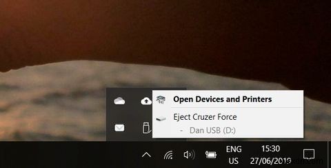 Windows 10でUSBフラッシュドライブを使う方法【接続から取り外し・フォーマットまで完全ガイド】