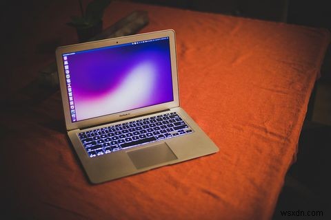 Linuxに最適なノートPCの選び方|中古ThinkPad・Mac・Dellを徹底解説