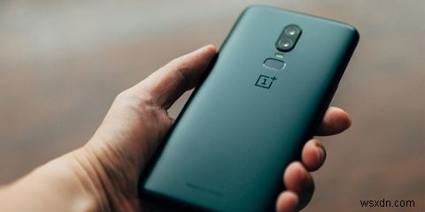 スマホでアプリを強制停止すべき?有効なケースとデータ消失のリスクを解説
