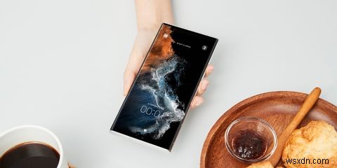 2022年以降、フラッグシップスマホは本当に必要？メリット・デメリットを徹底解説