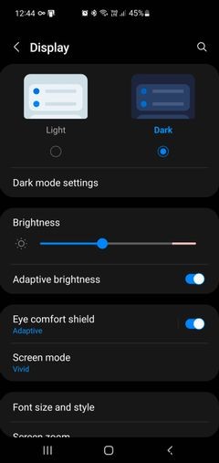 Androidの自動明るさが機能しない？原因と直し方を徹底解説