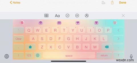 iPhoneおすすめサードパーティキーボードアプリ10選:おしゃれフォント、テーマ、GIF検索まで