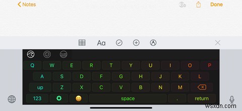 iPhoneおすすめサードパーティキーボードアプリ10選:おしゃれフォント、テーマ、GIF検索まで
