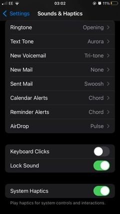 iPhone・iPadのうるさいシステムサウンドをオフにする方法