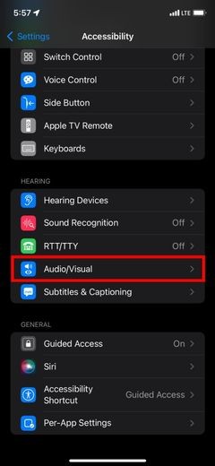 iOS 15の「背景音」機能でリラックス効果のある環境音を再生する方法