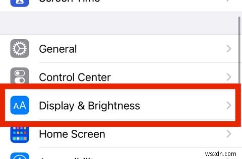 【iPhone】ナイトシフトでブルーライトを軽減する方法を徹底解説