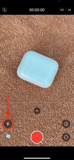 iPhoneカメラのフラッシュをオンにする方法【機種別・完全ガイド】