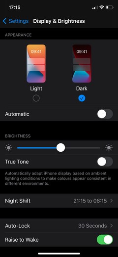 iPhoneの自動明るさ(True Tone)をオフにする方法