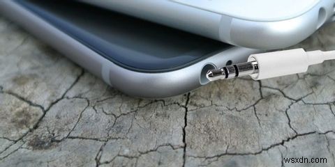 iPhoneがヘッドフォンモードから解除されないときの7つの対処法