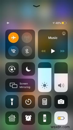 iPhoneがヘッドフォンモードから解除されないときの7つの対処法