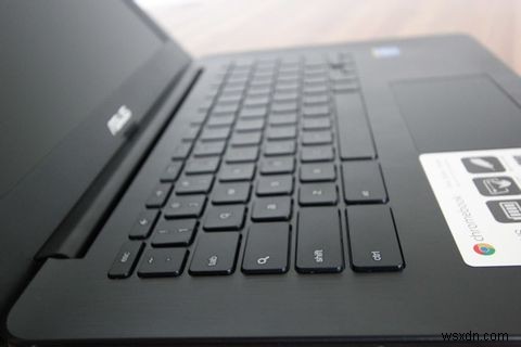 ASUS Chromebook C300 徹底レビュー――低価格13.3型Chromebookの実力は？