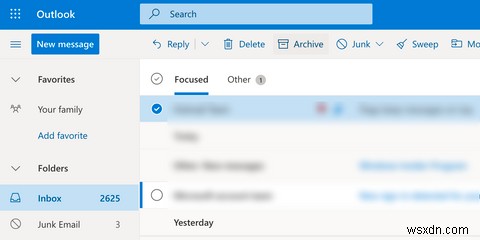 Outlookでメールをアーカイブする方法！Web版・デスクトップ版の手順を徹底解説