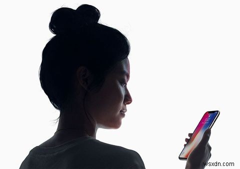 iPhone Xを購入すべき？Face IDの安全性とプライバシーを徹底解説