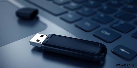 スマートデバイスはあなたの個人情報をどこまで追跡できるのか?知っておくべき7つのリスク