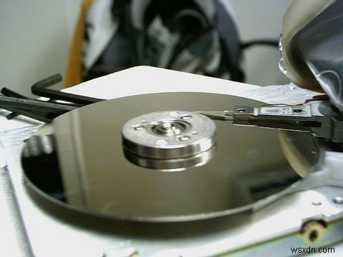 盗まれたスマホやPCはどうなる？泥棒が利益を得る5つの手口