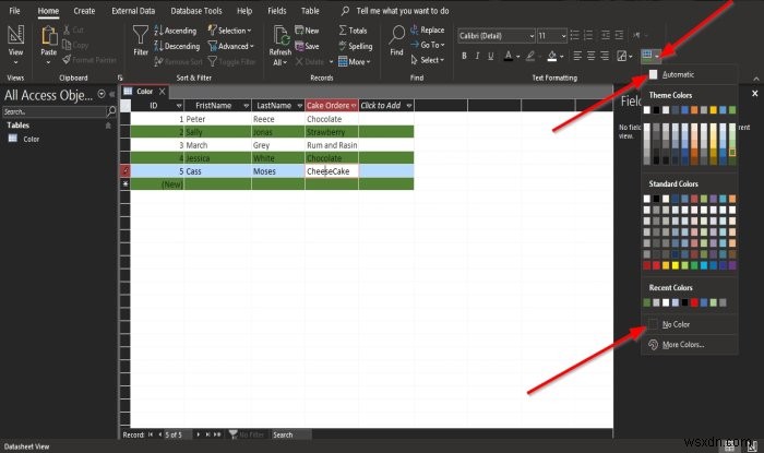Microsoft Accessでデータシートのグリッド線スタイルと背景色を変更する方法