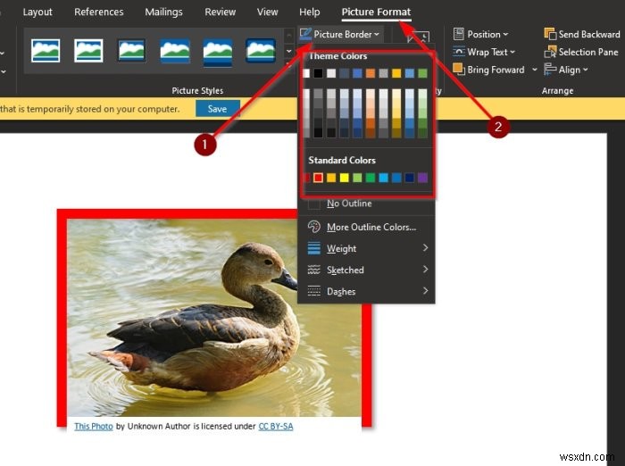 Microsoft Wordで画像の周りにカラーフレームを追加する方法