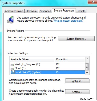 Windows 11/10が「セキュリティオプションを準備しています」画面で固まる問題の対処法