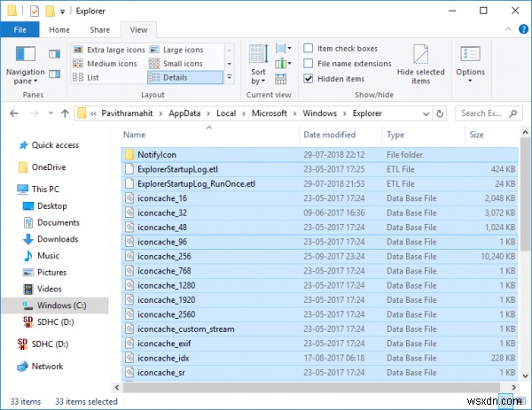 Windows 11/10でフォルダアイコンの背後に黒い背景が表示される原因と対処法