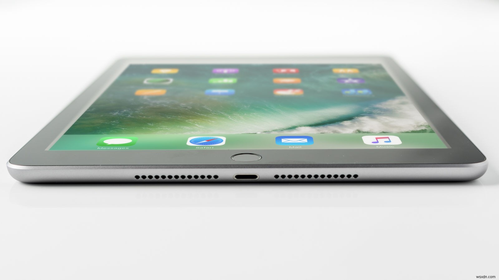 【初心者向け】iPadの使い方入門ガイド｜電源操作からアプリ管理まで徹底解説