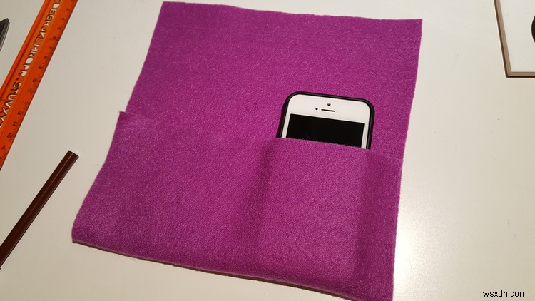 【DIY】フェルトとグルーガンで作るiPhone・iPad手作りケースの作り方