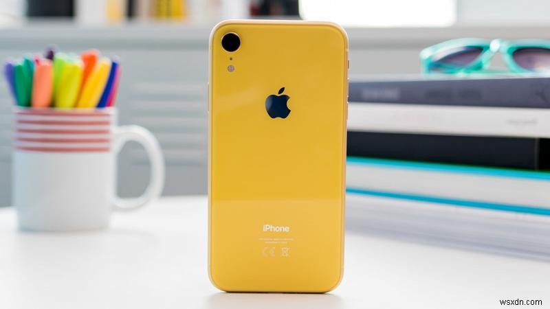 iPhoneでデュアルSIMを使う方法|eSIMとBluetoothアダプターの2つのやり方を解説