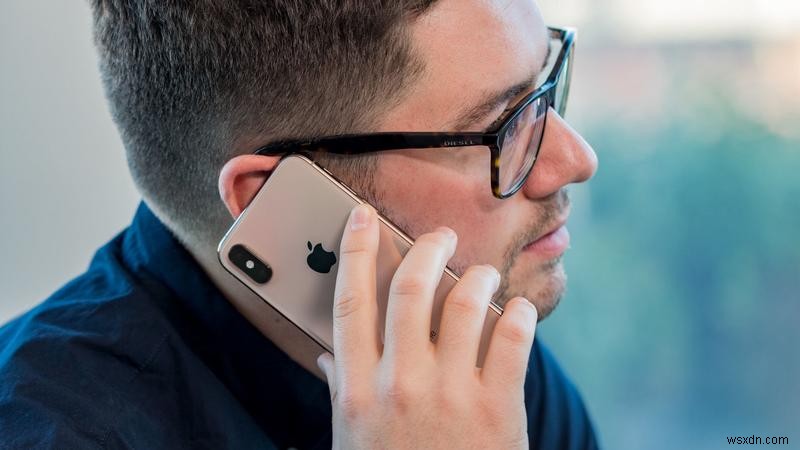 iPhoneでデュアルSIMを使う方法|eSIMとBluetoothアダプターの2つのやり方を解説