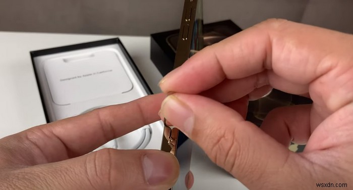 SIMカードを新しいiPhone 13に移し替える方法|初心者向け完全ガイド