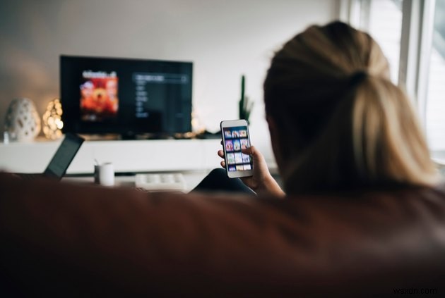 iPhoneの画面をテレビにミラーリングする方法【Apple TV・スマートTV対応】