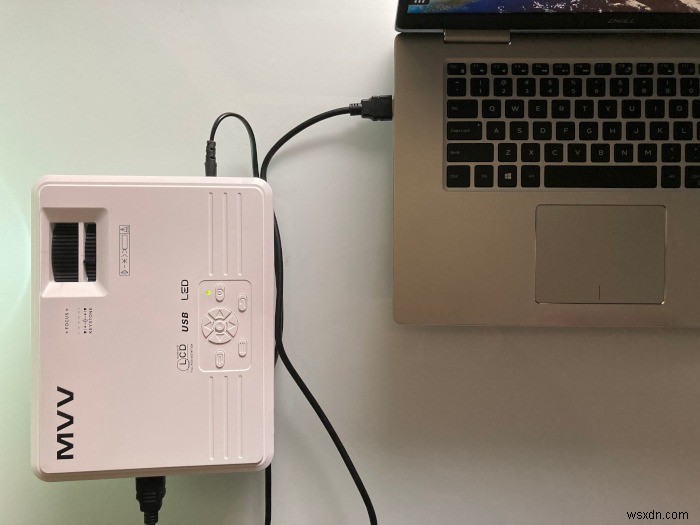 プロジェクターをUbuntu PCに接続する方法【接続手順とトラブル対処法】