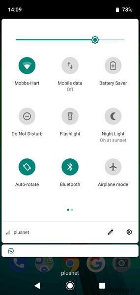 Androidで懐中電灯を素早くオン/オフする7つの方法