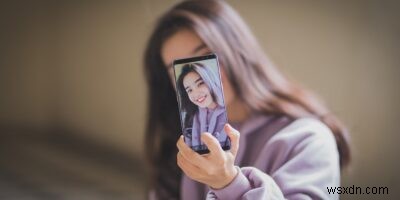 【Android】リアカメラで自撮り写真を撮る5つの方法｜タイマー設定からGoogleアシスタントまで